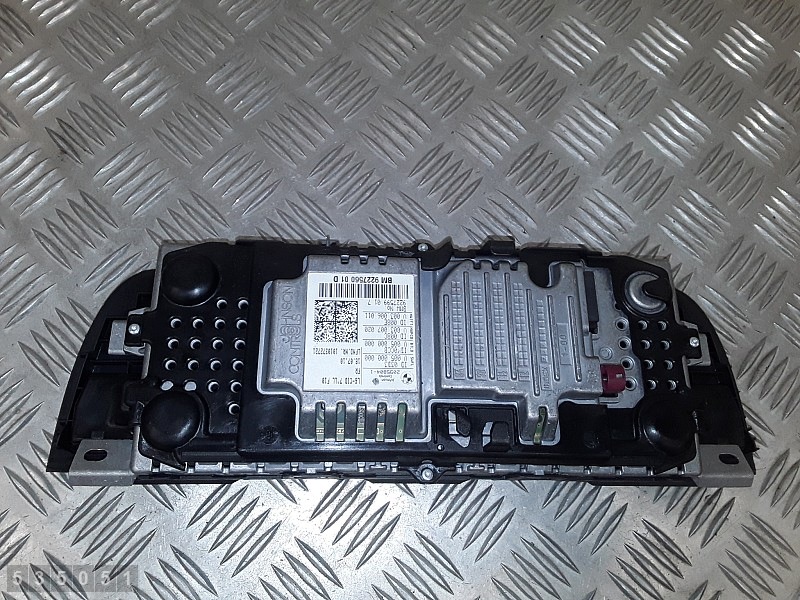 BMW 5er F10 Display 65509266384 Gebraucht image 3