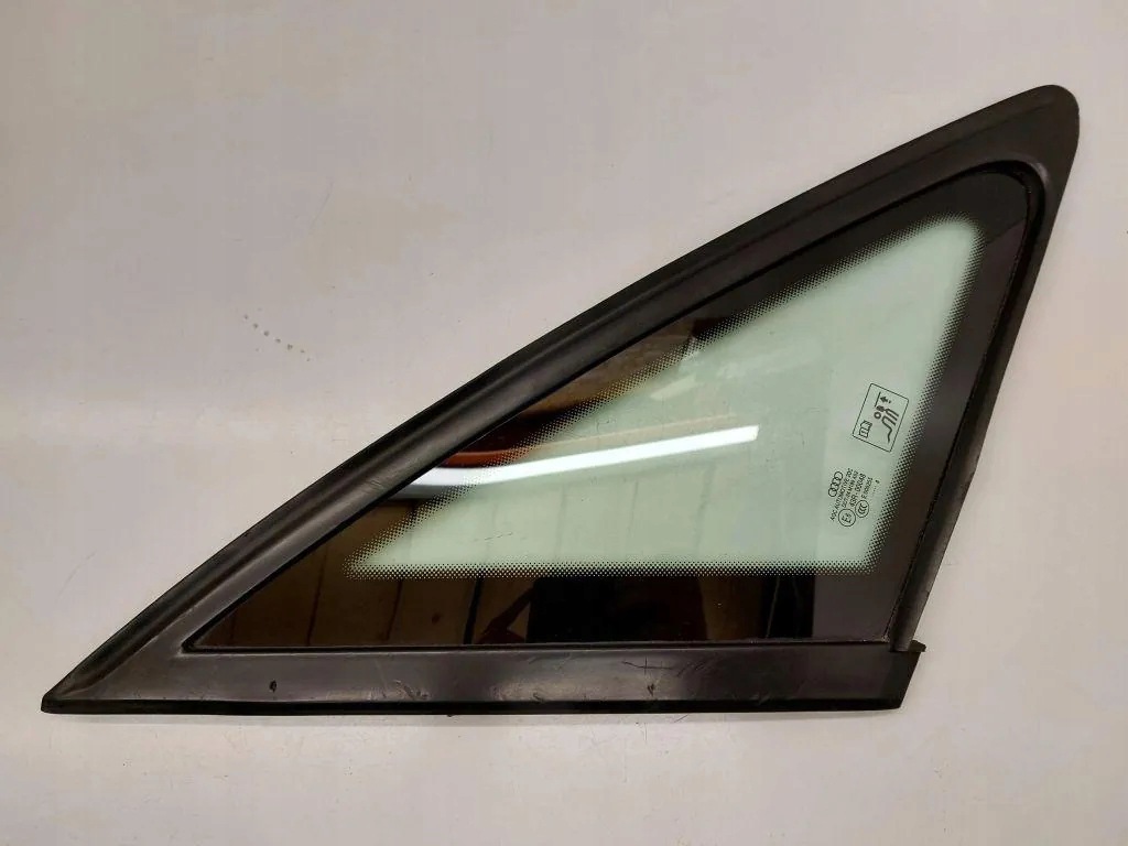 Vitre arrière gauche Audi A4 B8 8K5845299A image 3