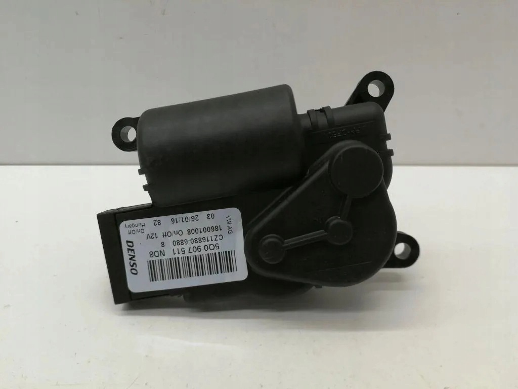 Válvula Aquecedor VW Passat B7 Alltrack 5Q0907511 image 2