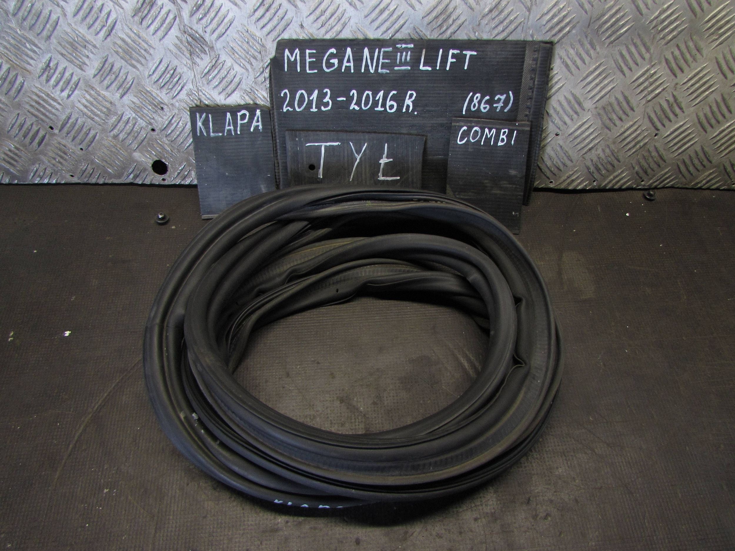 Dichtung Heckklappe Renault Megane Kombi 13-16 image 2