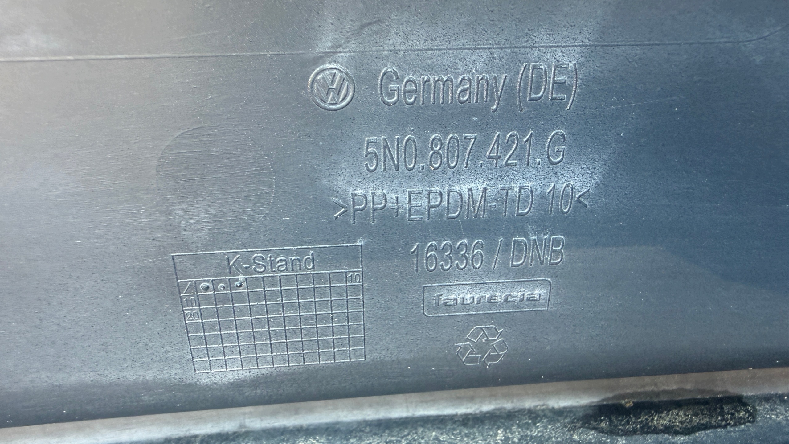 Para-choques Traseiro VW Tiguan 5N Usado image 7