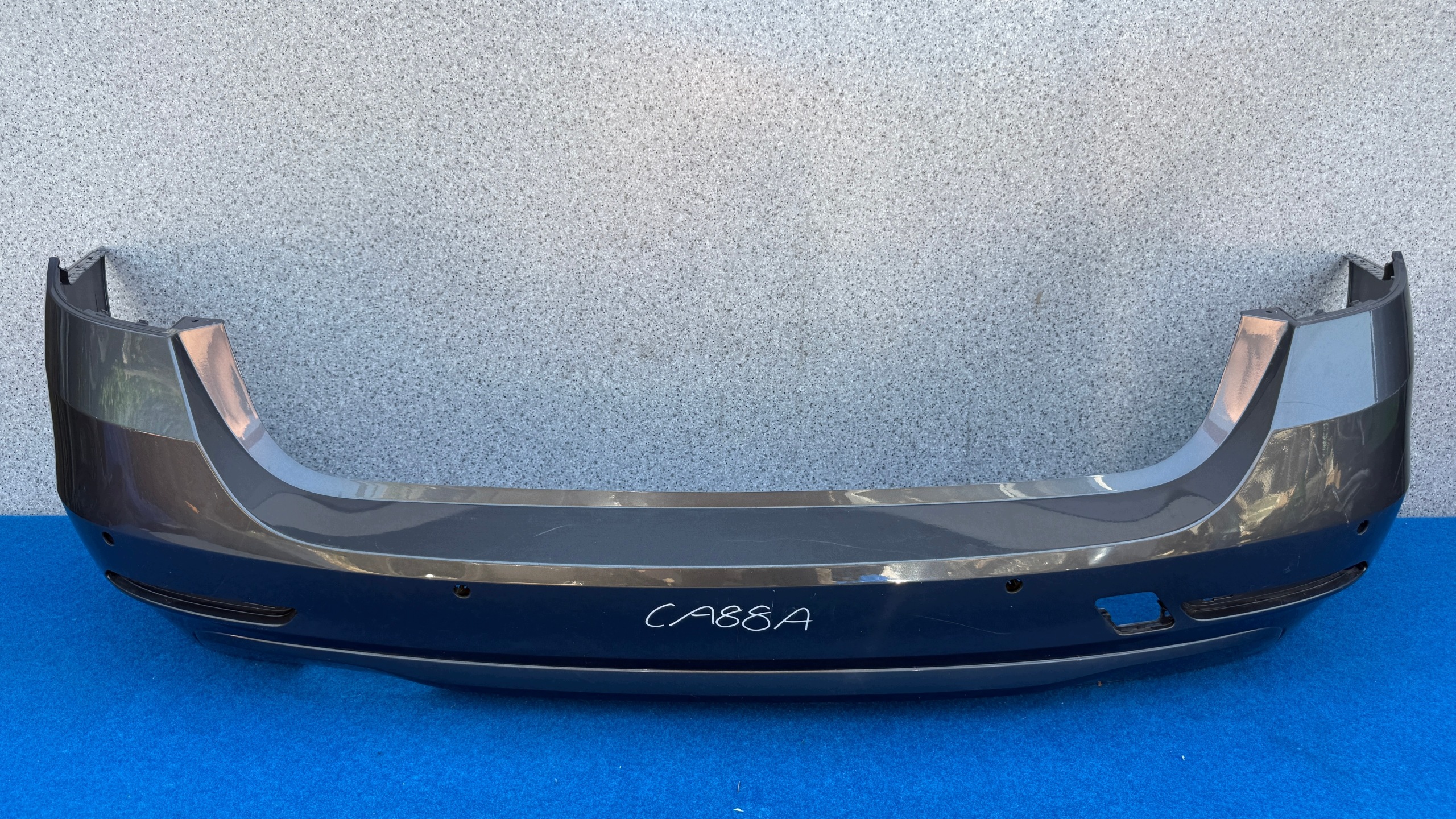 BMW 3 Kombi F31 takapuskuri PDC