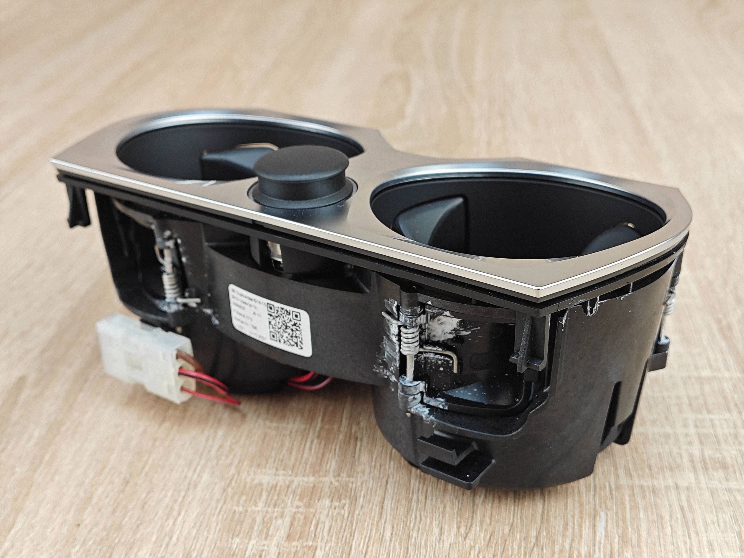 Porte-gobelet BMW OE 9396505 Console image 3