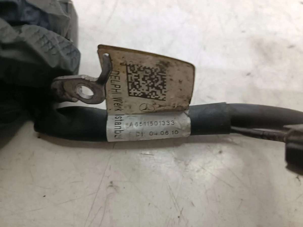 Mercedes-Benz W204 2012 Cable Bujías A6511501333 image 3