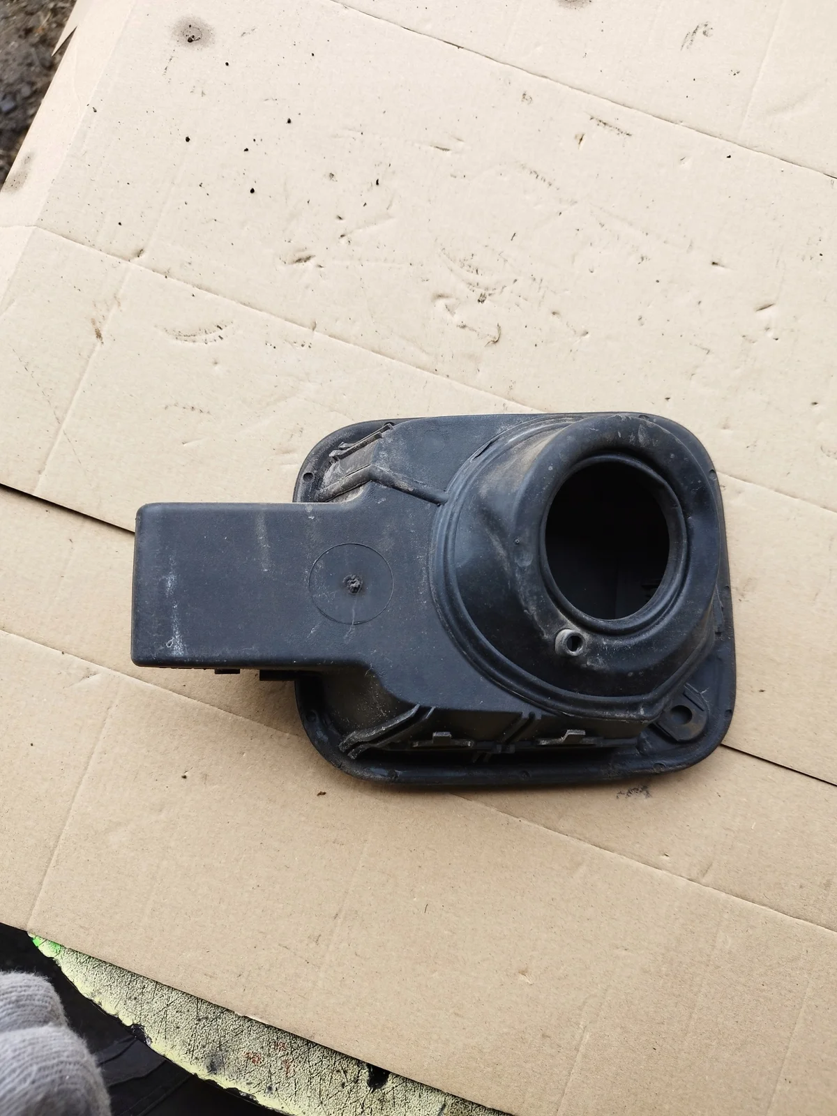 Polttoaineluukun kansi VW Beetle 1C0809857K