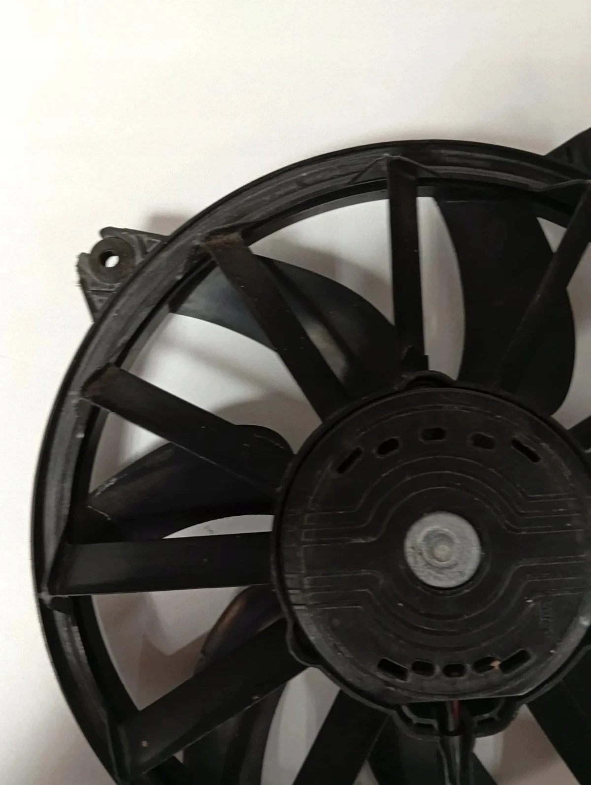Ventilador Radiador Citroen Berlingo 2010 Usado image 7