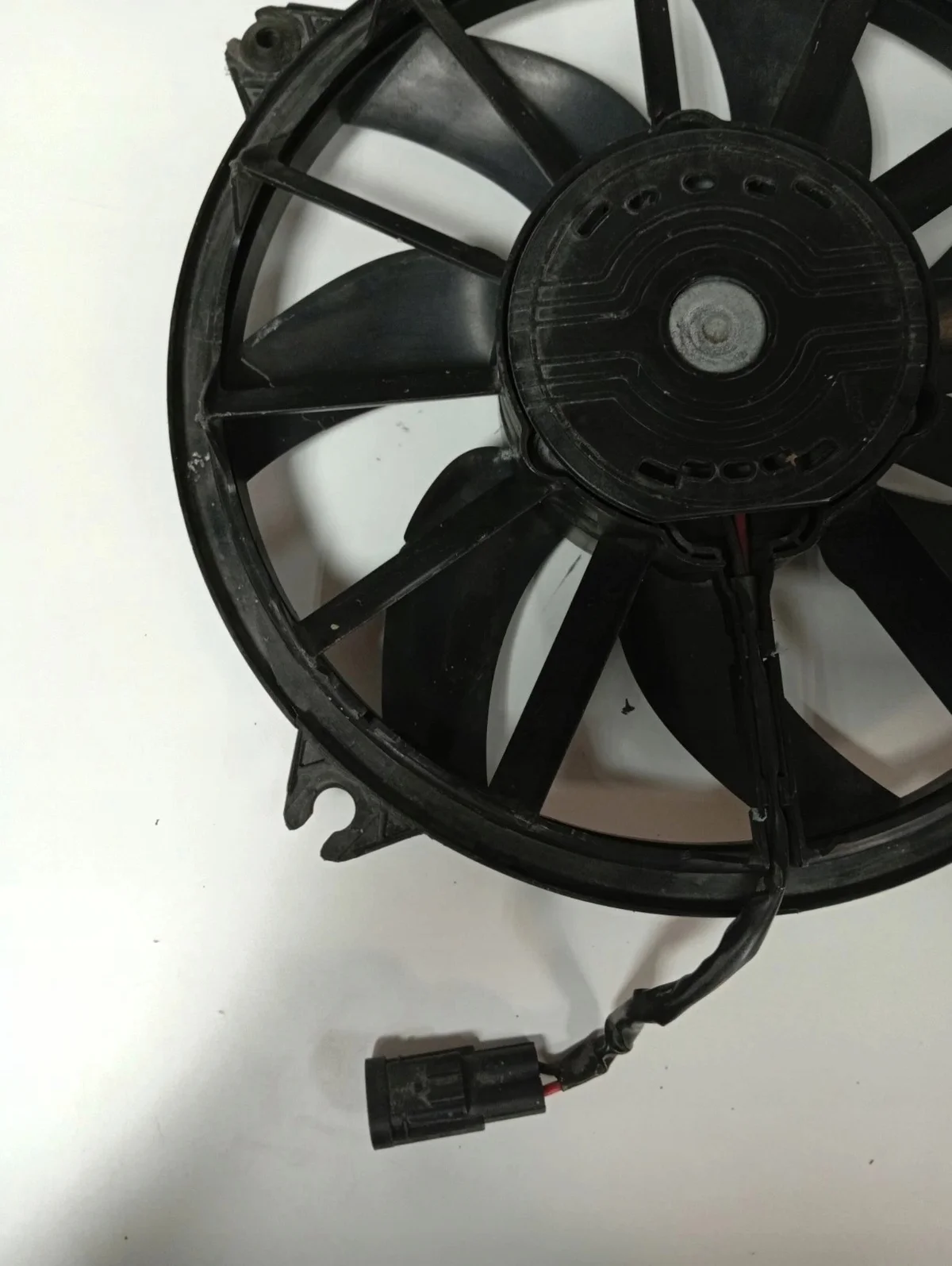Ventilador Radiador Citroen Berlingo 2010 Usado image 10