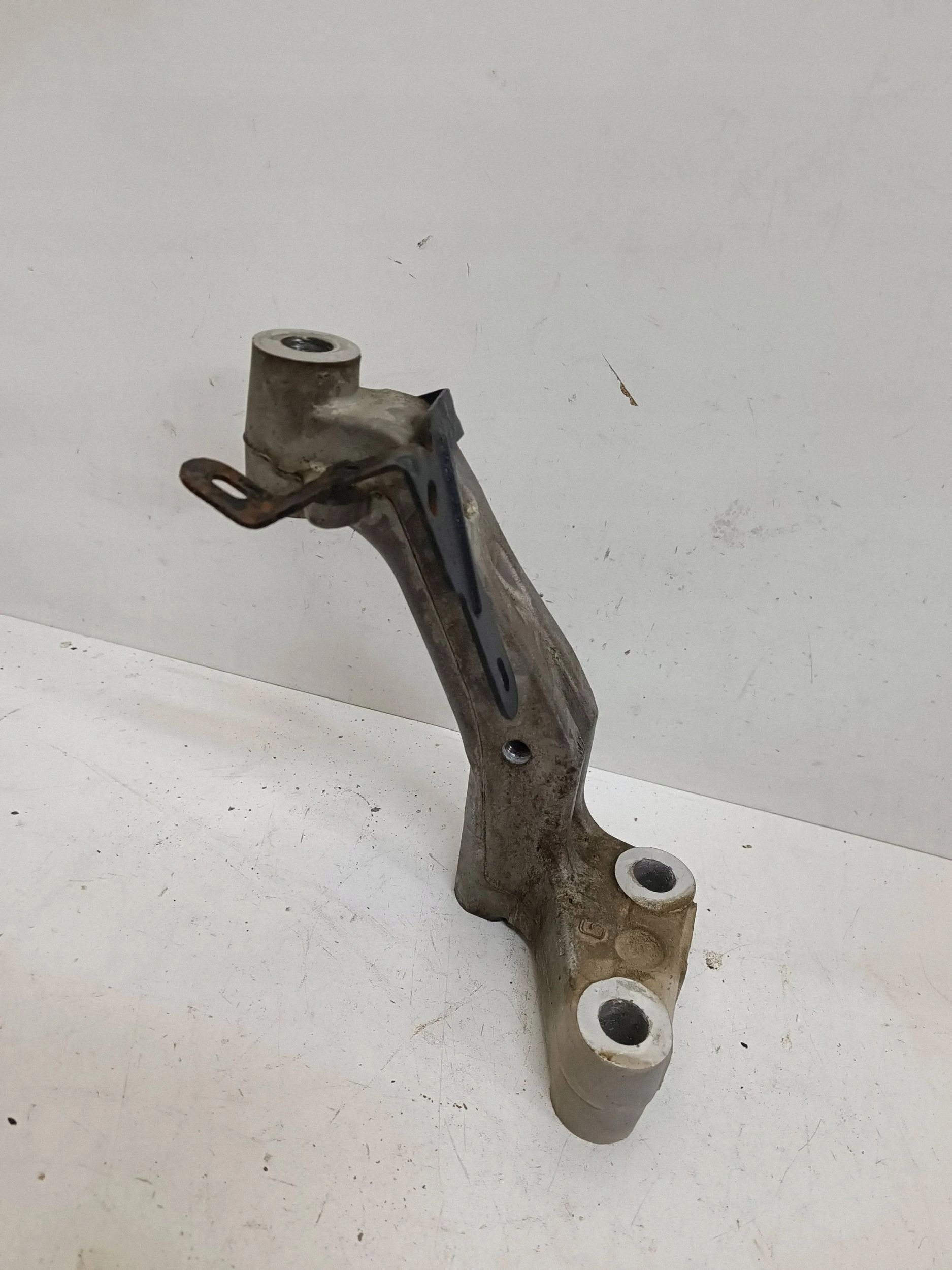 Citroen DS7 Crossback Stabilisatorbeugel image 3