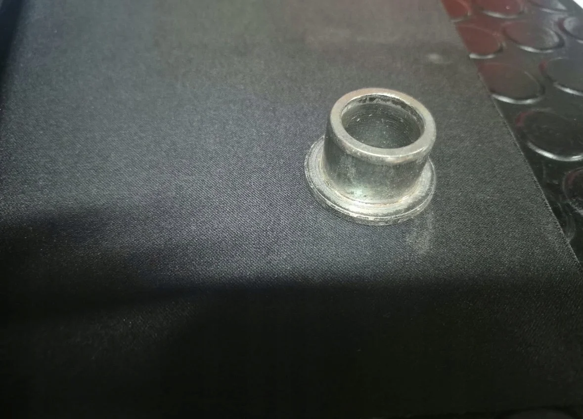 Opel Corsa B Tigra Silentblock Buchse 1740 image 3