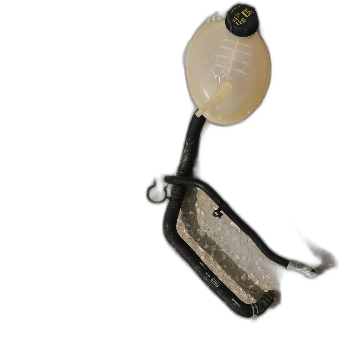 Kylarvätskebehållare Ford Fiesta MK8 GN11-8A080-AA