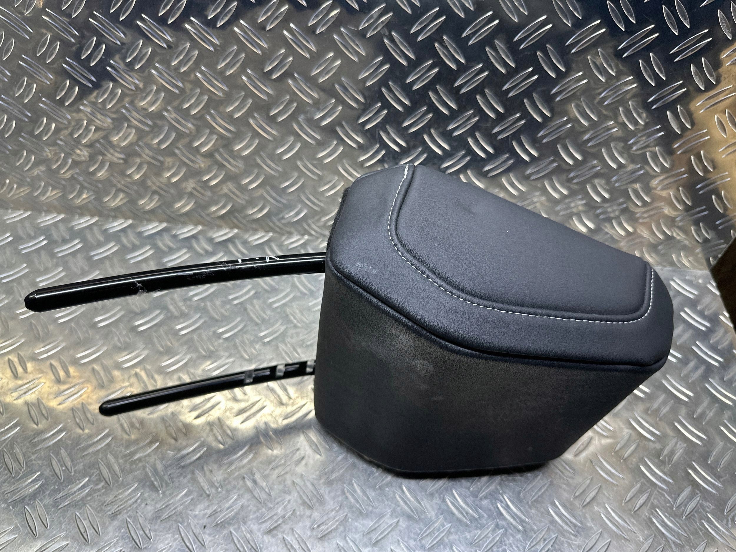 Citroen C4 III e-C4 etuniskatuki DLA15129 image 3