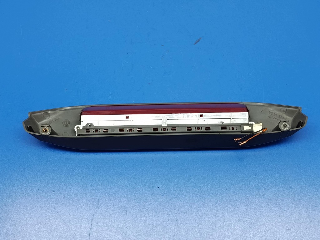 Fiat Panda II Feu additionnel 3e stop C-512415- image 3