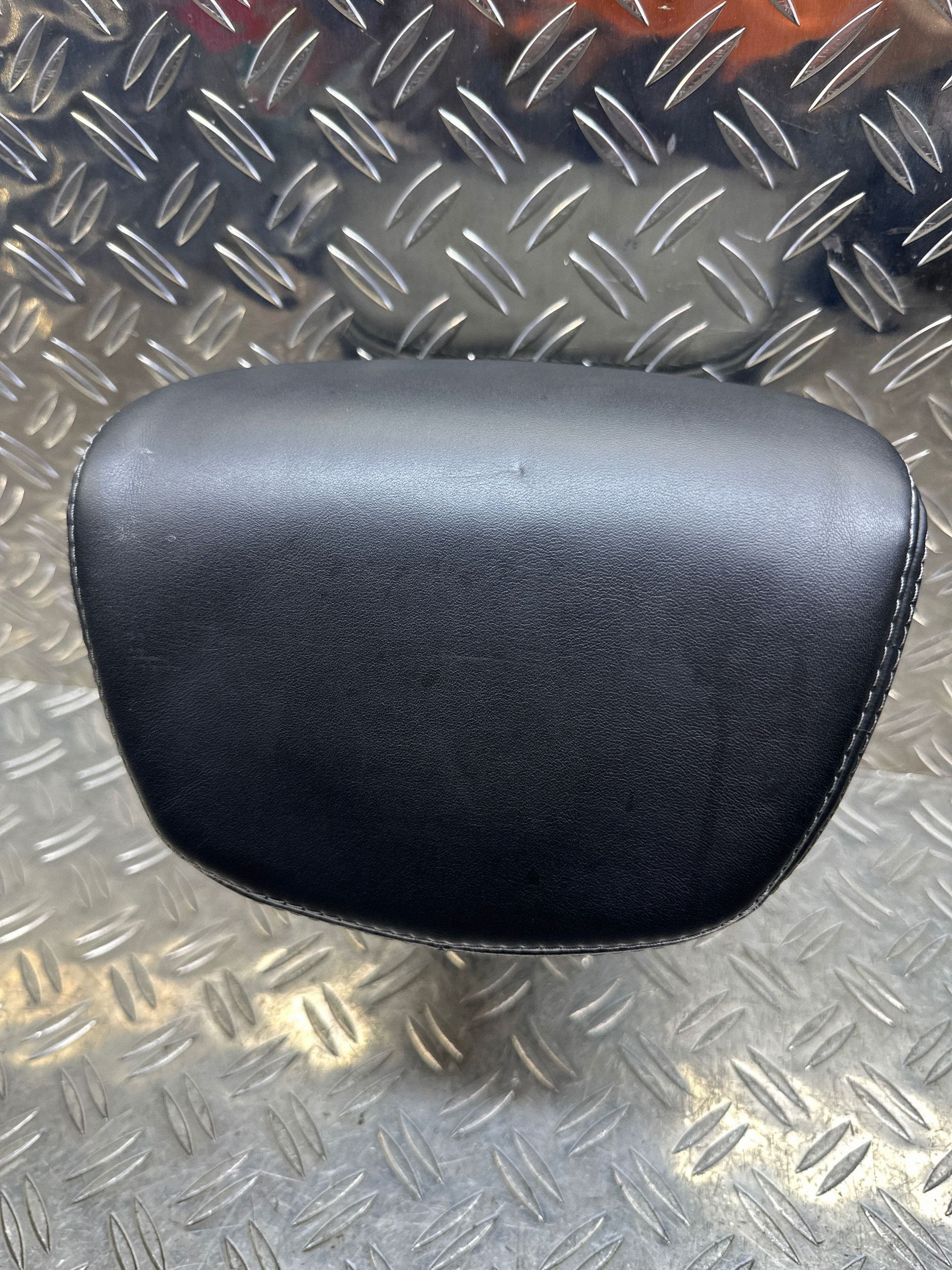 Renault Talisman 2016 Bakre Nackstöd DLA16818 image 2