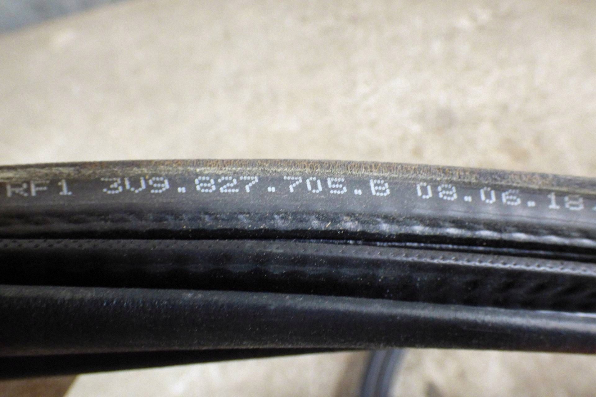 Trunk Lid Seal SKODA SUPERB III KOMBI Used