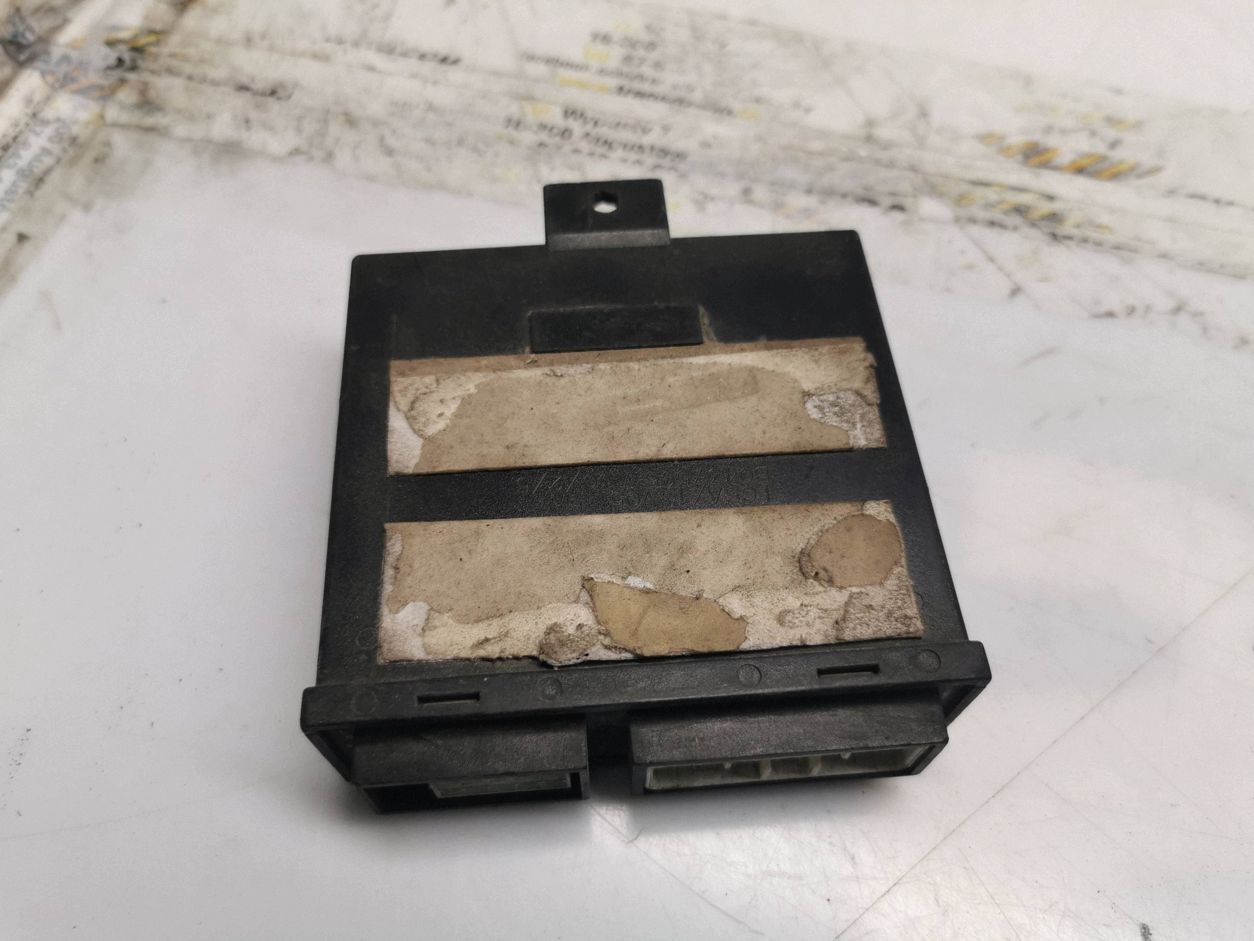 Audi A6 C6 kaasun ohjainyksikkö 67R010033