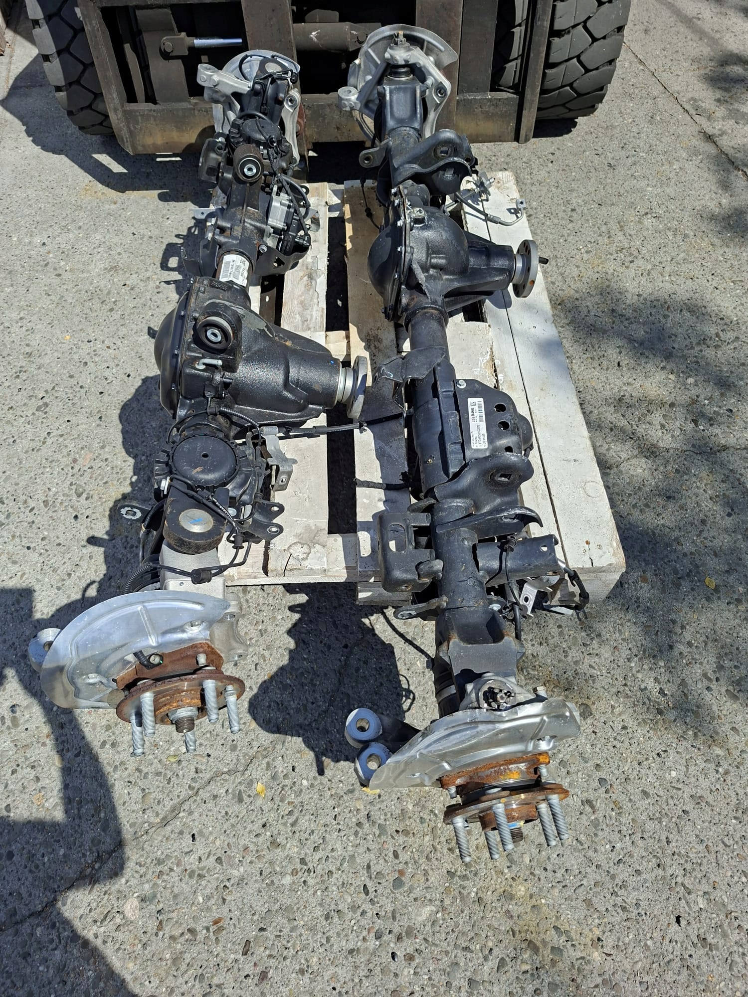 Etusilta Jeep Wrangler JL 210 68294369AL image 5