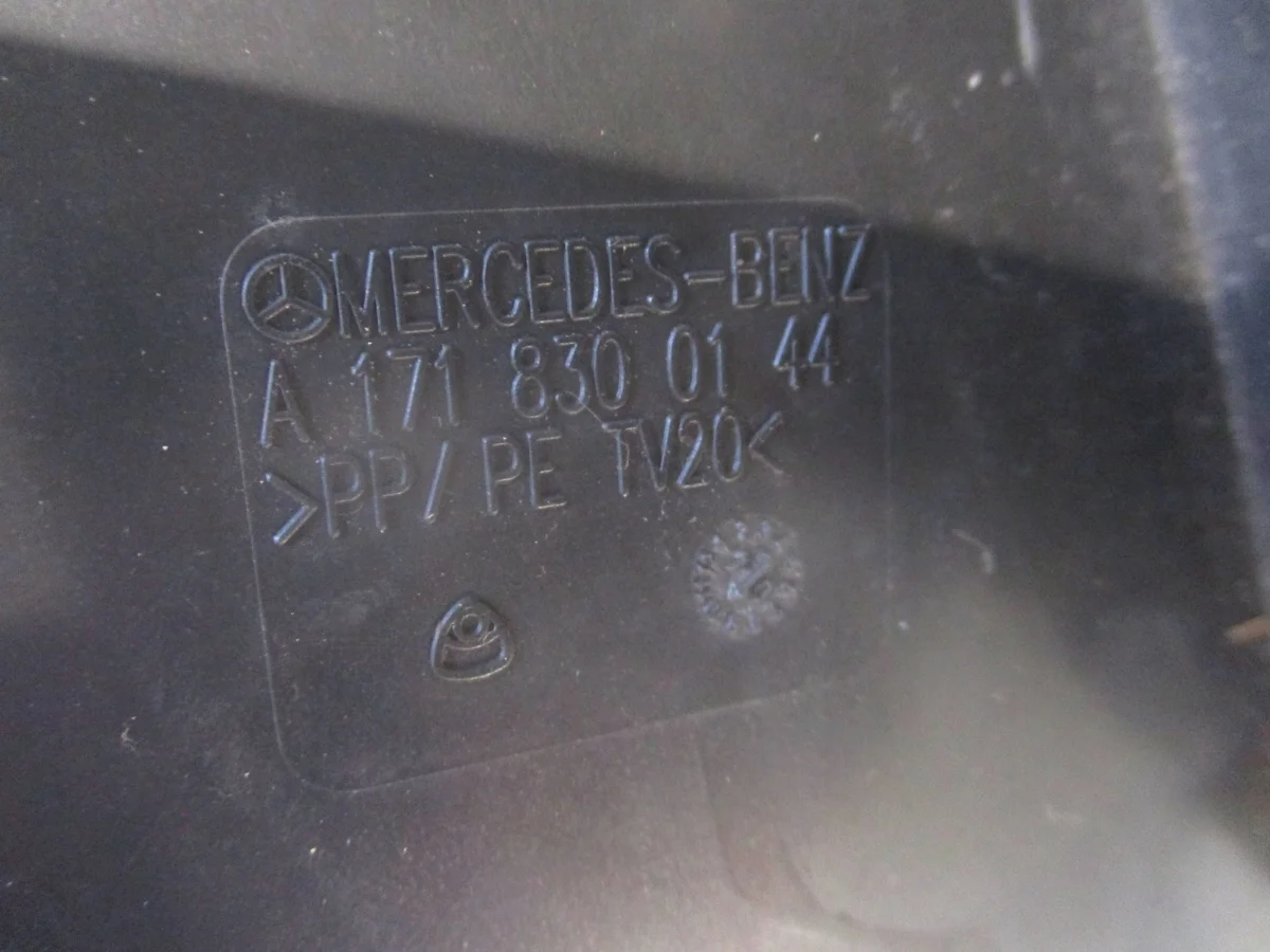 Abdeckung Innenraumfilter SLK R171 A1718300144 image 10