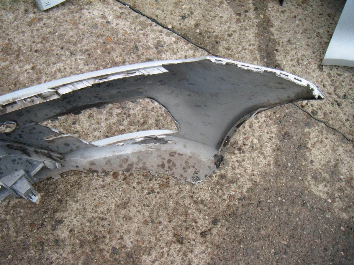 Pare-chocs avant VW Caddy 3 III 2K5807221K image 8