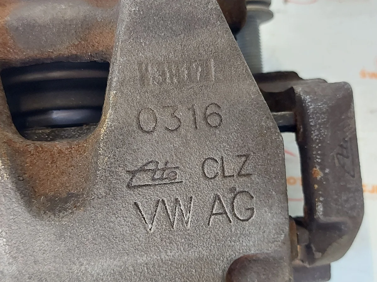 Audi A4 B9 etujarrusatula oikea 8W06FJ image 10