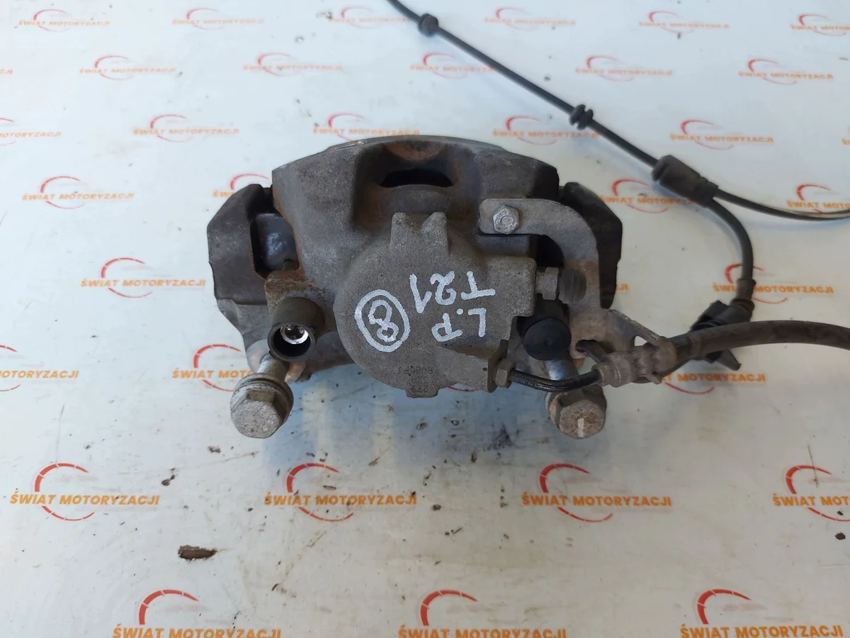 Audi A4 B9 jarru satula vasen etu image 3