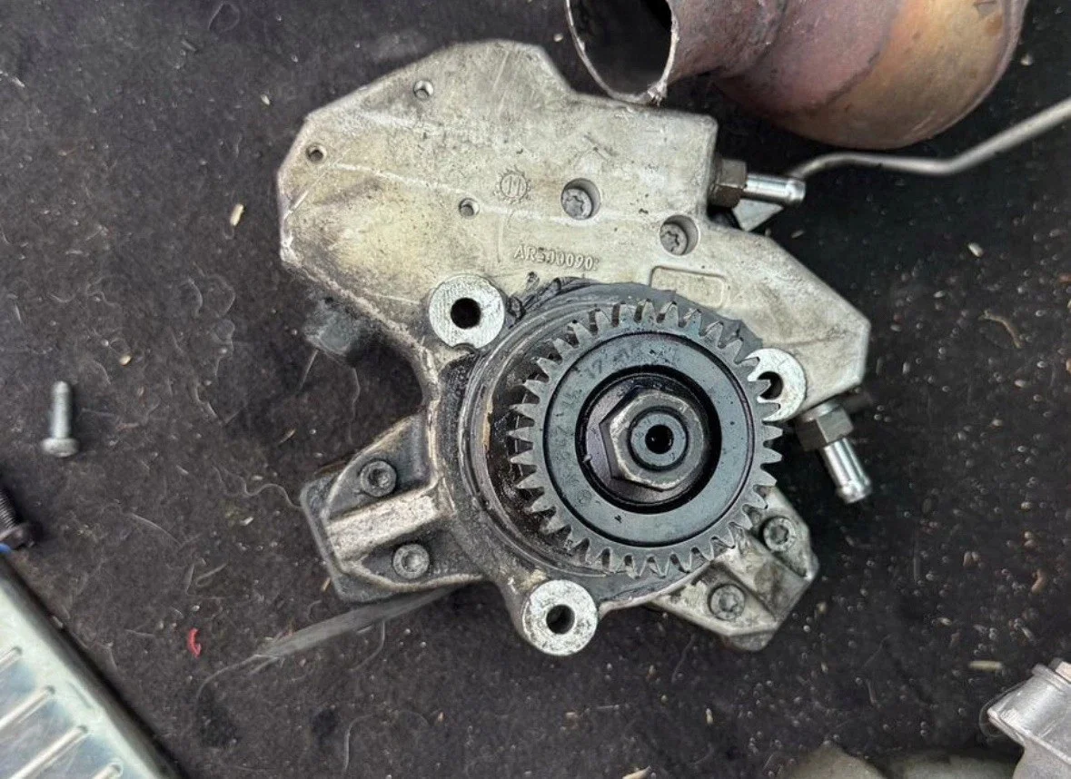 Mercedes-Benz 6420701001 korkeapainepumppu