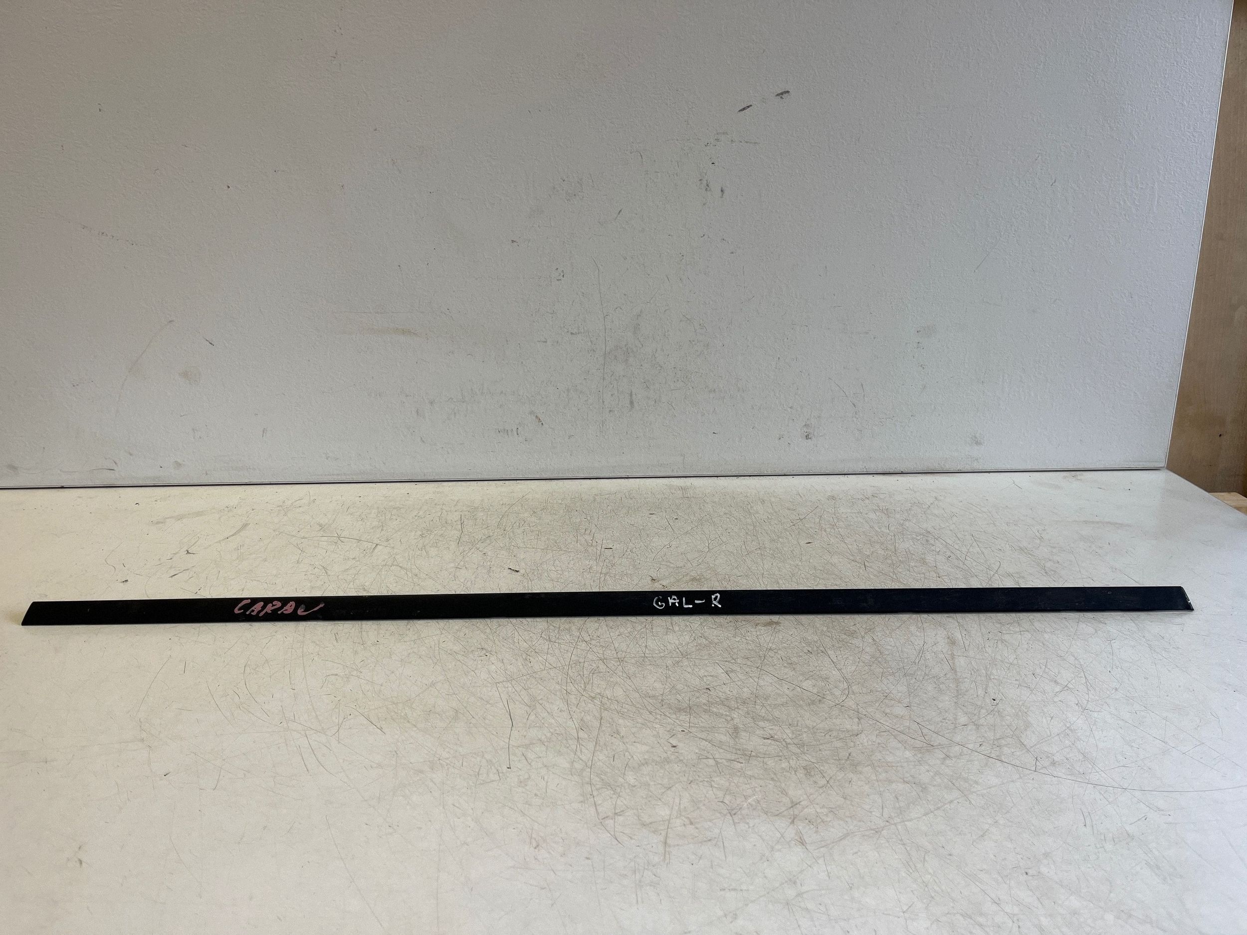 BMW 5 E39 Liste vitre latérale droite VAL323724 image 2