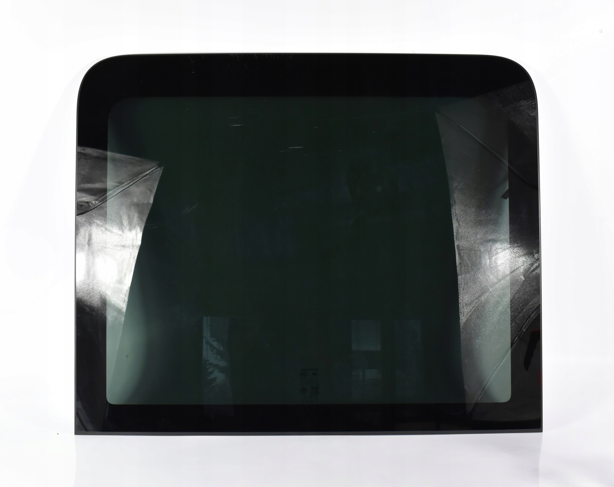 MG HS Panoramic Roof Front Section 10462468 image 2