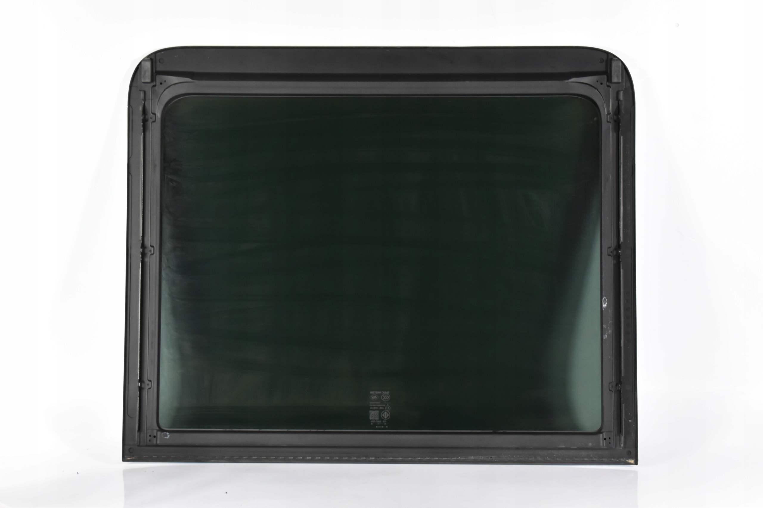 MG HS Panoramic Roof Front Section 10462468 image 6