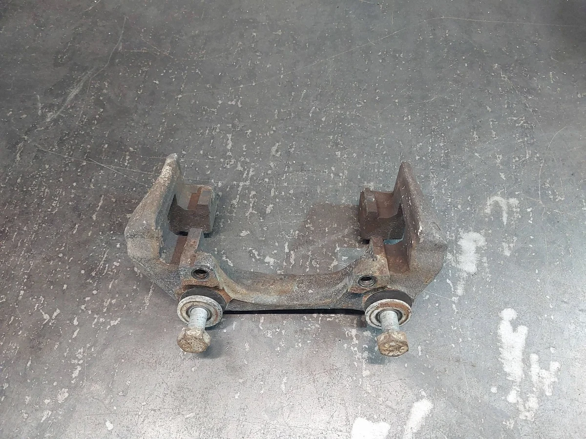 Étriers de frein avant gauche BMW 5 E39 34111164609