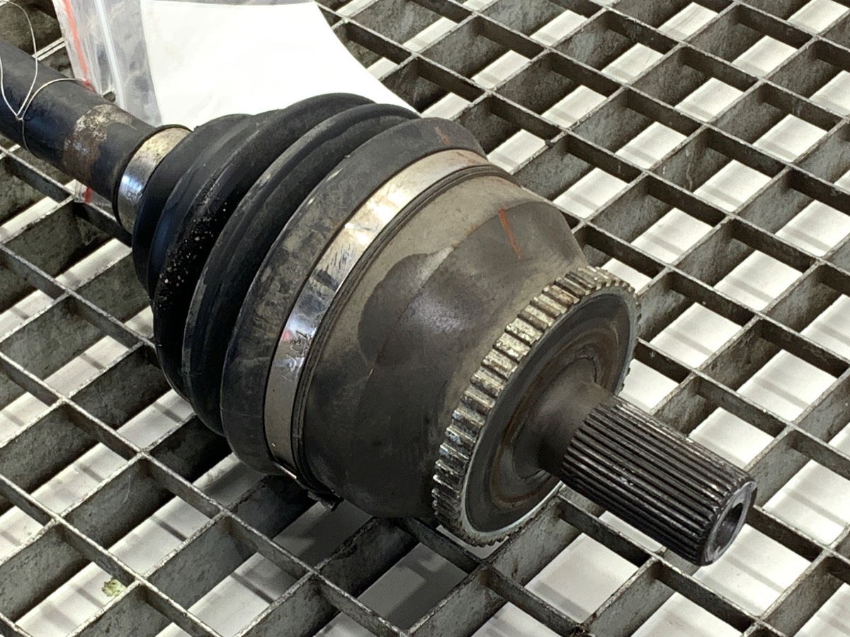 Antriebswelle vorne links Volvo XC90 P30651584 image 3