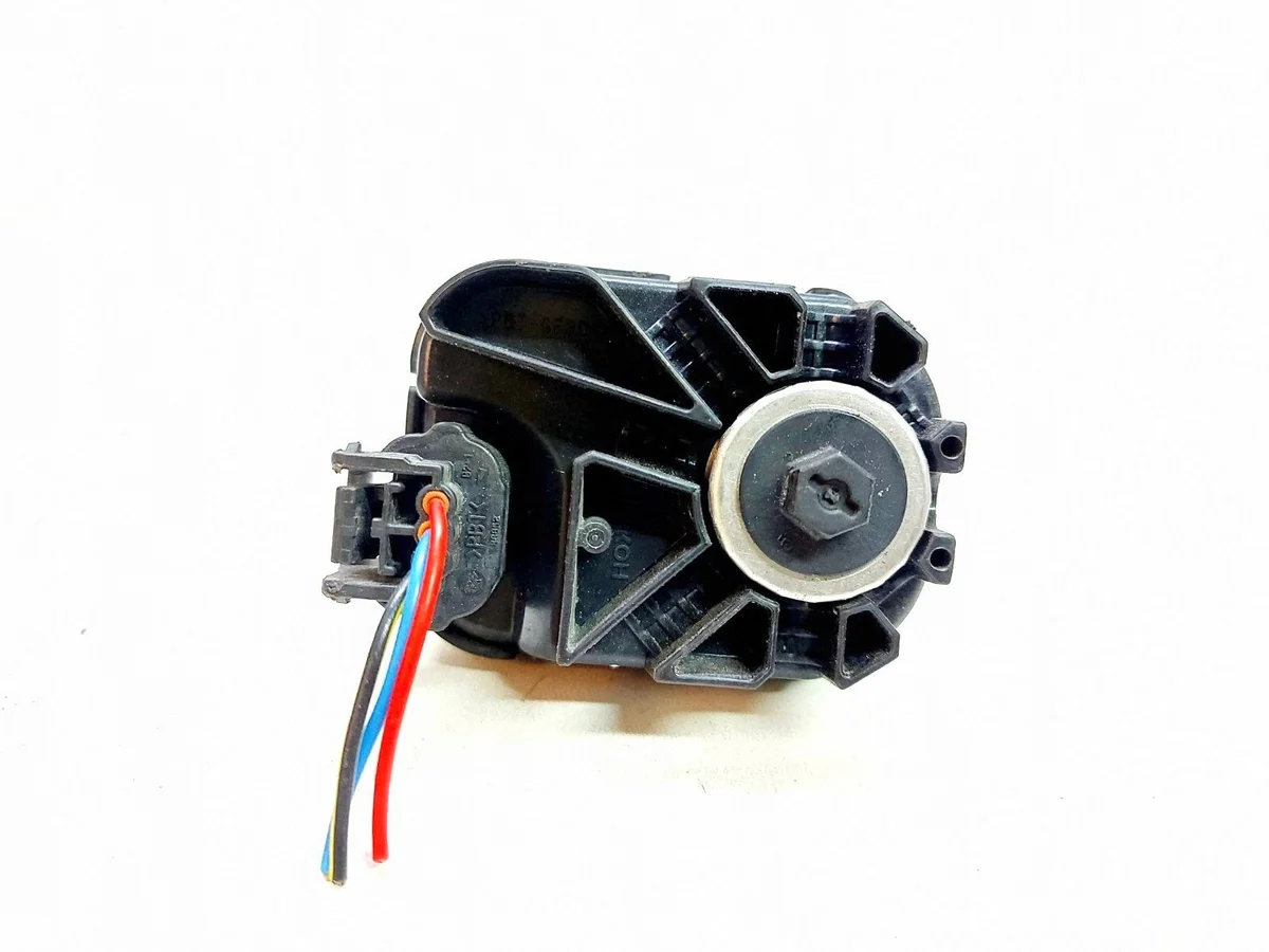 Nissan Leaf Strålkastarjustering Motor EVA11594
