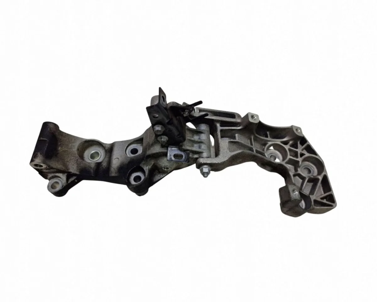 Opel Mokka 2015 Compressore A/C Staffa 55576769 image 5