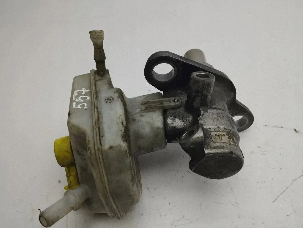 Opel Astra J GTC jarrujen sylinteri