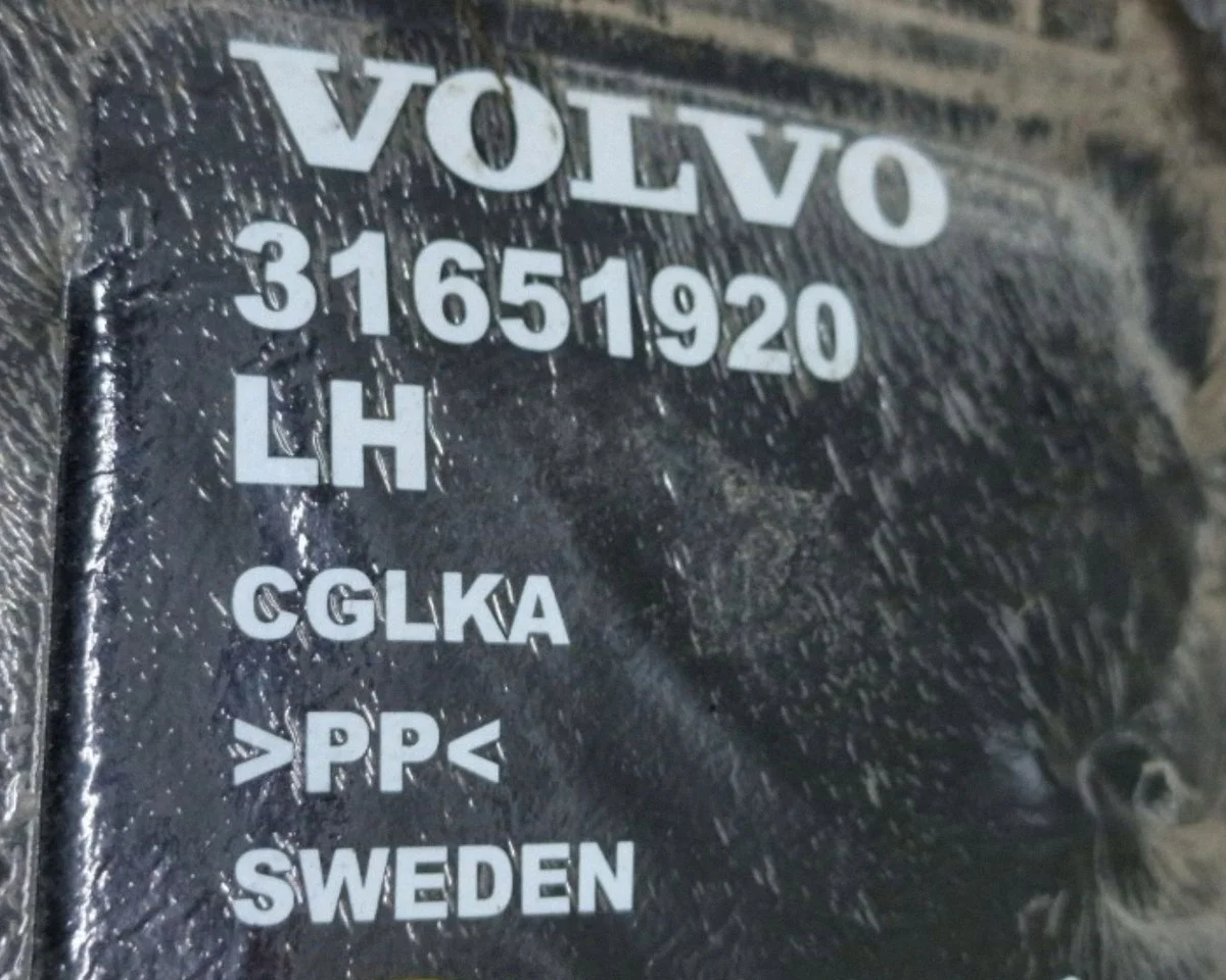 Ljudisolering Volvo S90 V90 2.0 (31651920) image 4