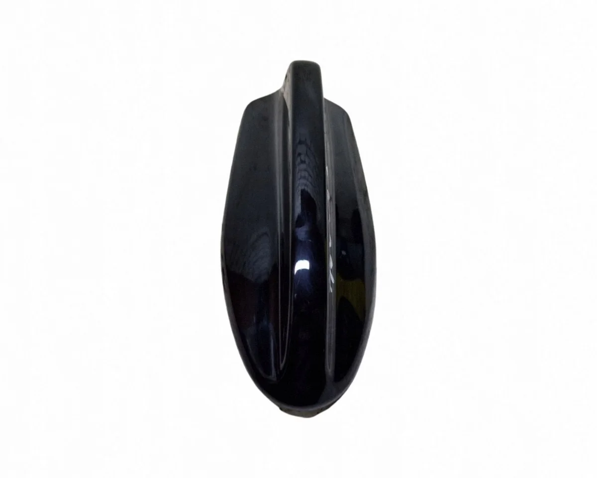 Volvo XC40 2020 Cubierta Antena GPS Usada image 3
