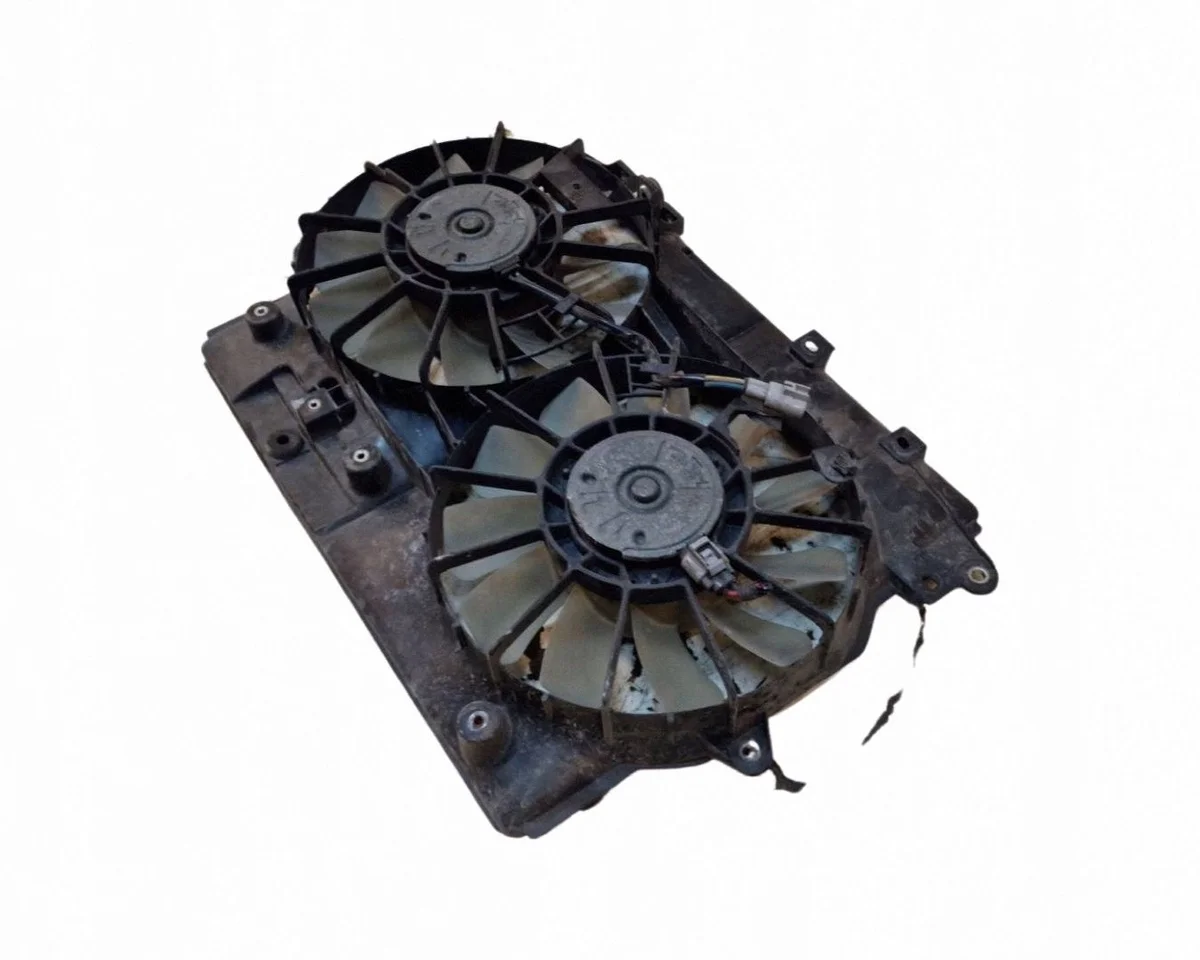 2008 Lexus IS 220 Radiator Fan w/ Diffuser image 3