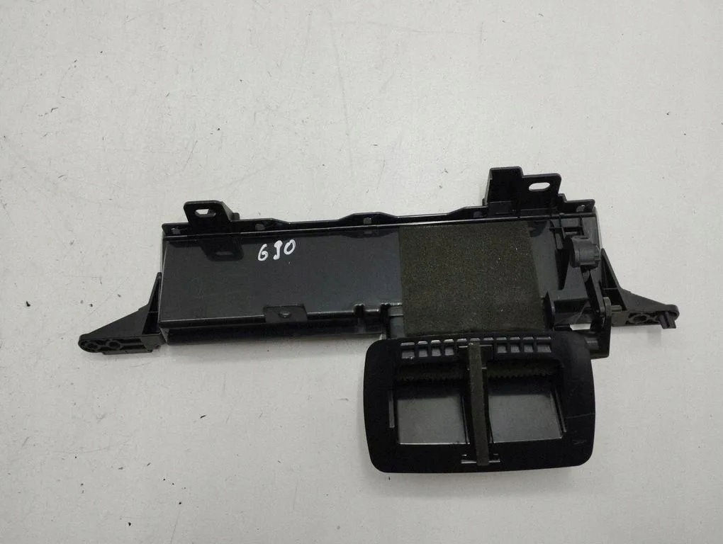 Toyota RAV 4 IV Lüftungsgitter 5583342020 image 3