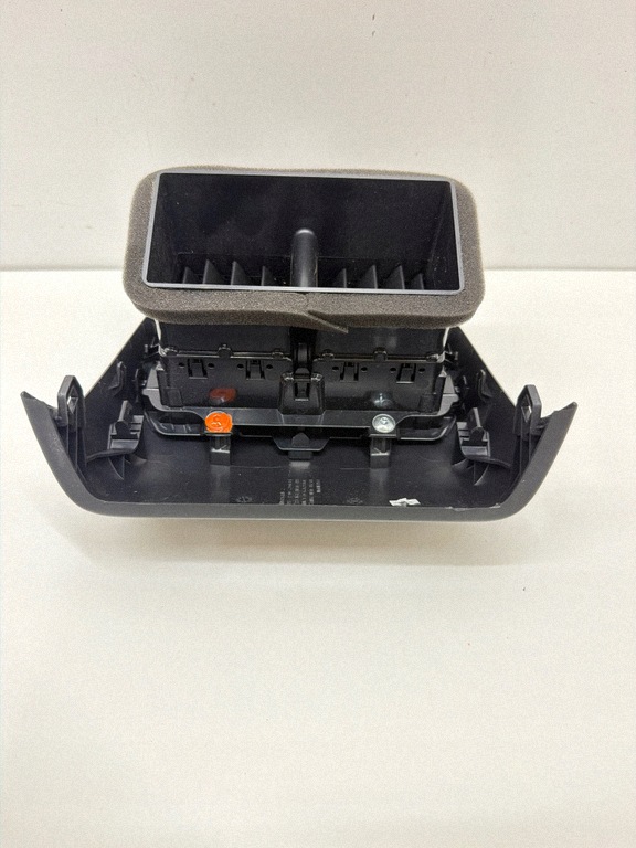 Tesla Model Y Console Air Vent 108792902C image 5