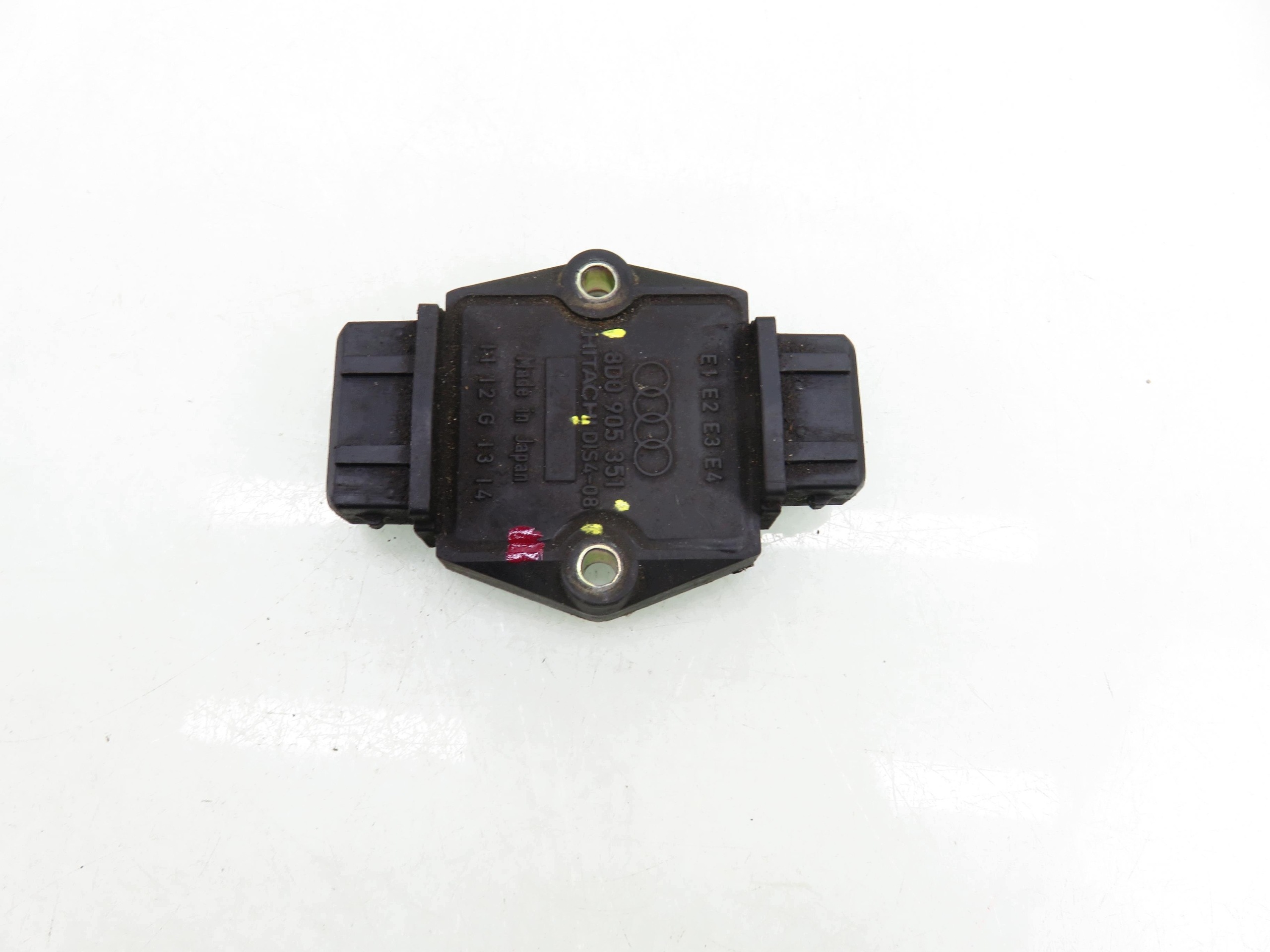 Tändmodul VW Passat B5 1.8T APU 8D0905351 image 3