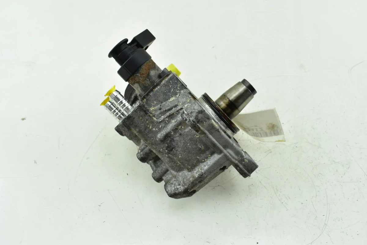 Fuel Injection Pump BMW E90 E87 E60 2.0D image 4