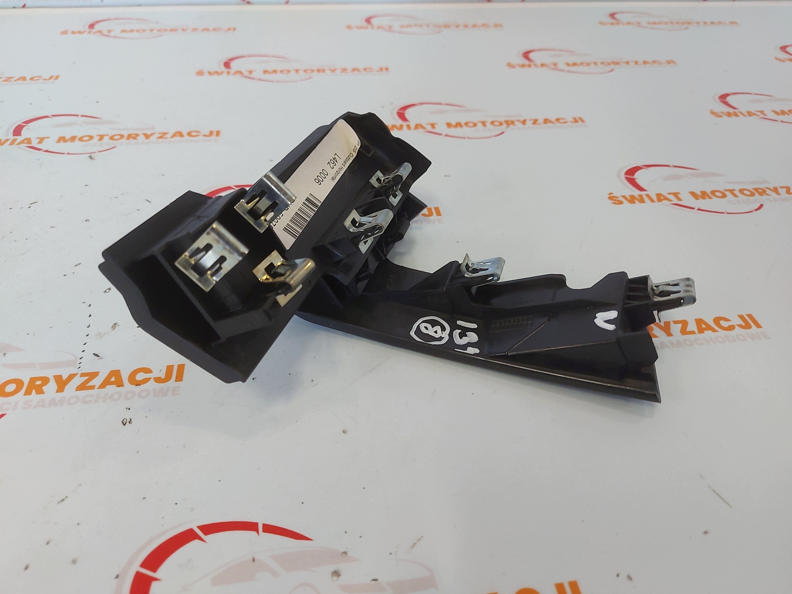 DISCOVERY V 17r instrumentbräda täckpanel image 6