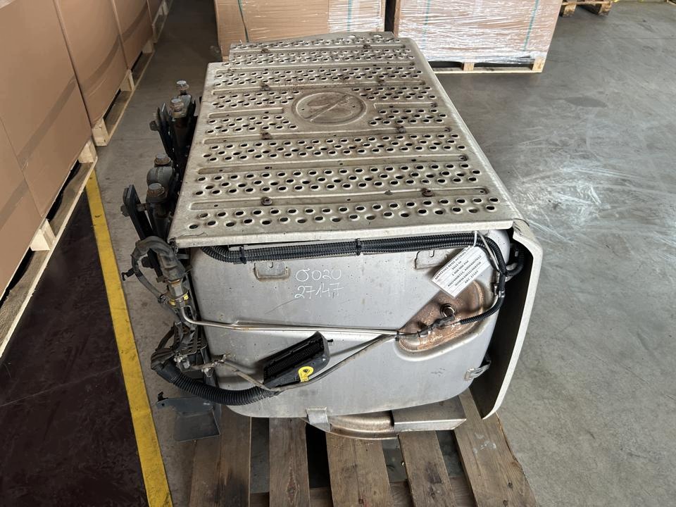 Catalyseur A0074908212 Mercedes-Benz Actros MP4/MP5 2015