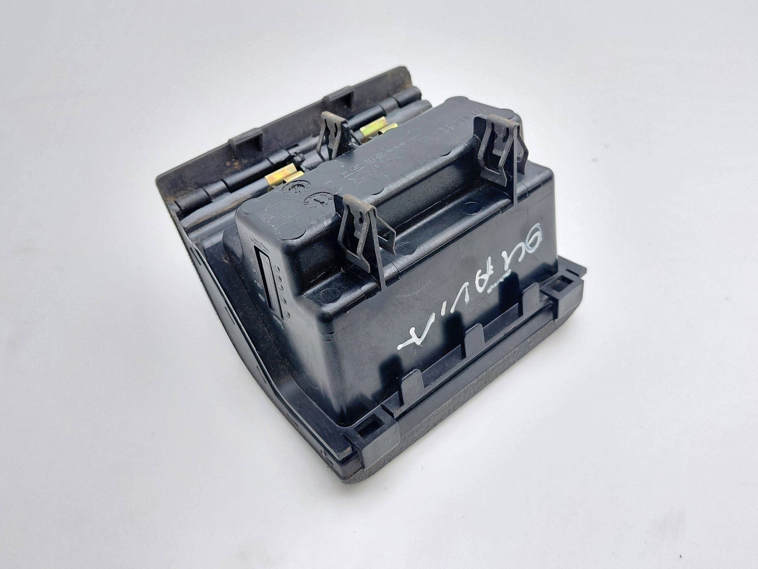 Support de gobelet Skoda Octavia Mk1 1U0857962B image 6
