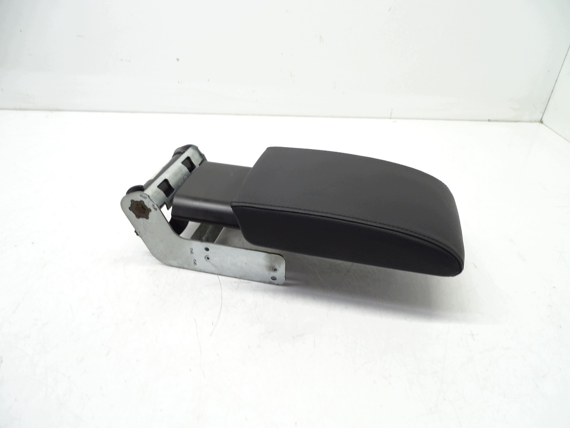 Reposabrazos VW Tiguan I 5N 5M0864207G