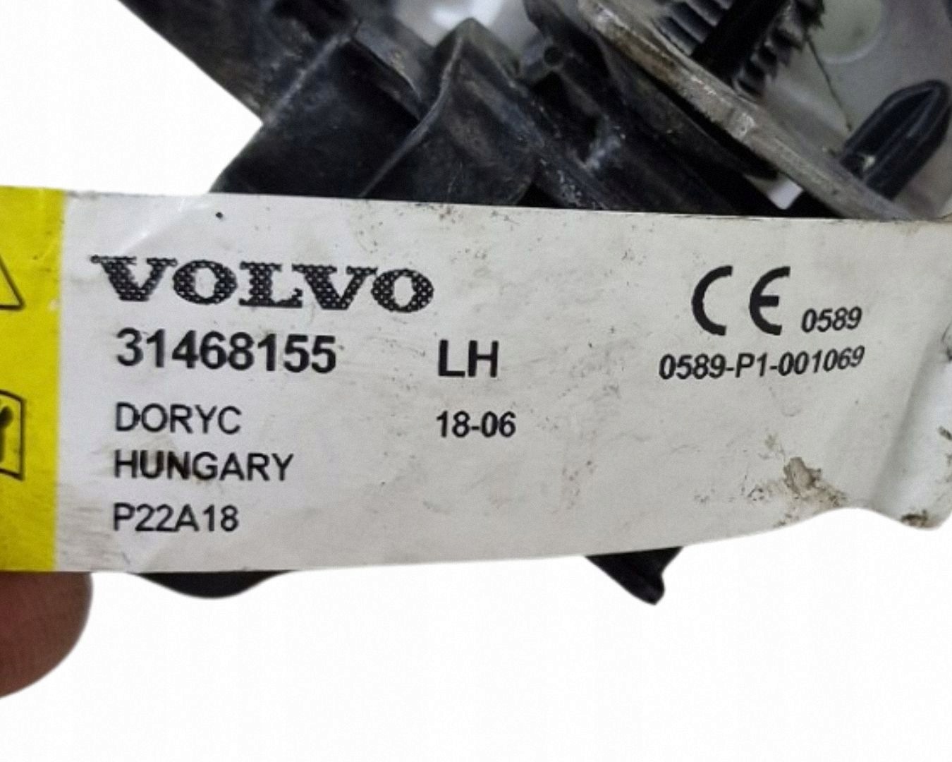 Volvo V60 2019 Capot Actif P031468155 image 4