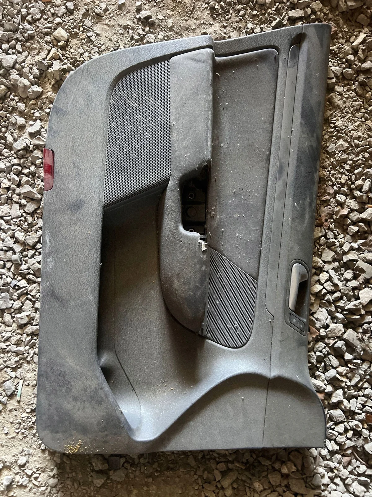 Boczek drzwi VW Golf V 1K4868109