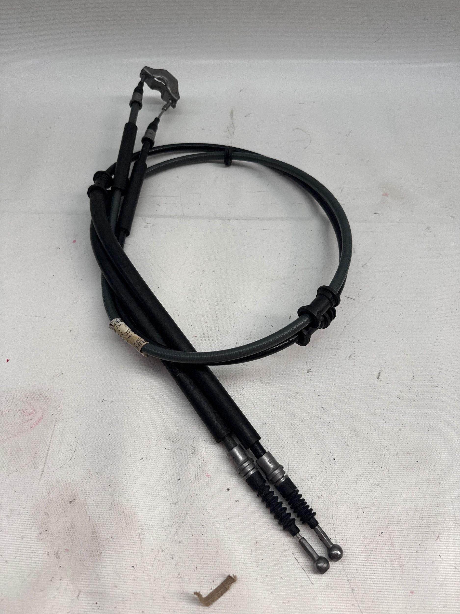 Câble de frein à main Opel Astra H image 3