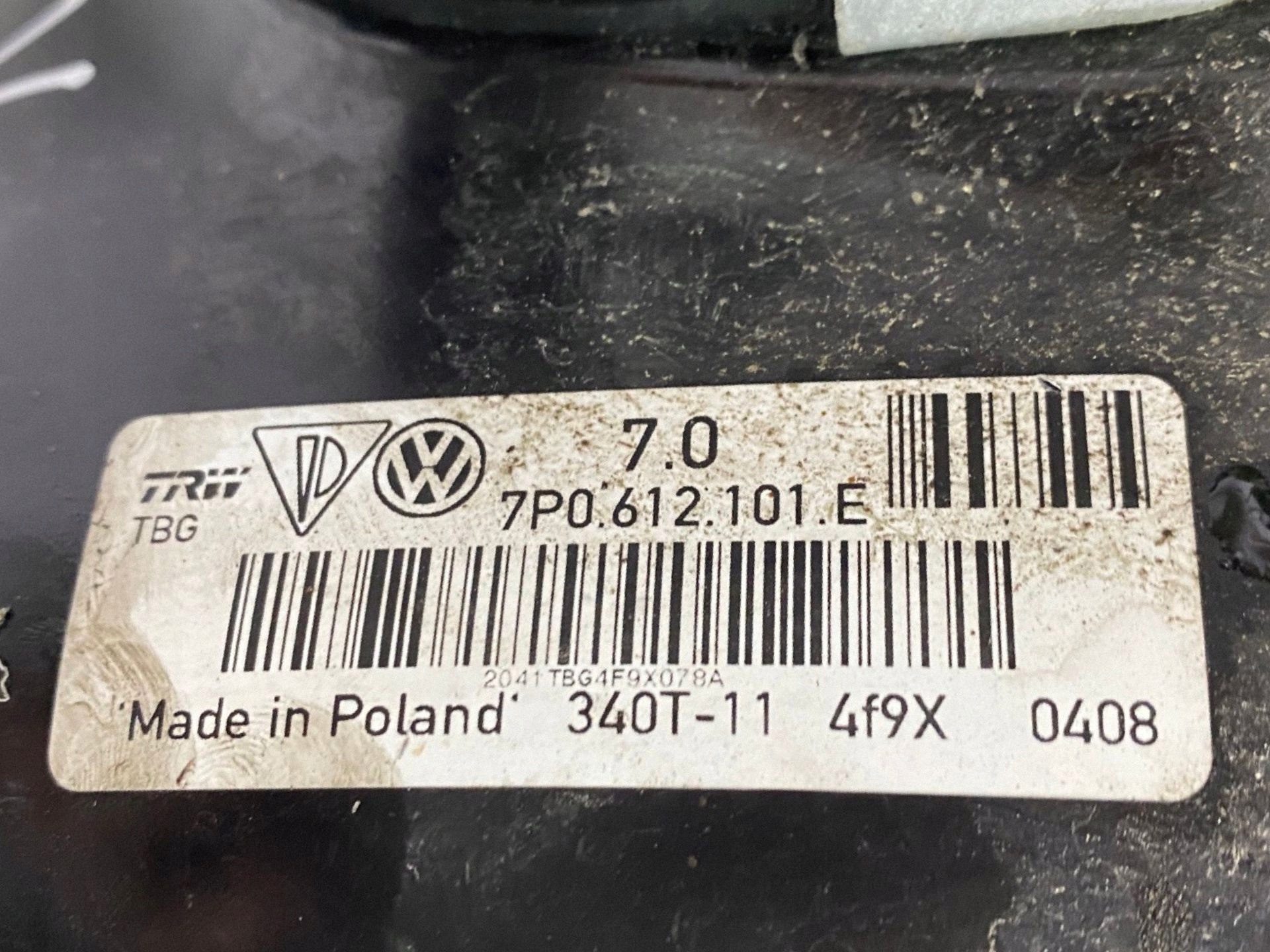 2012 VW Touareg II Bremsflüssigkeitsbehälter 7P0612101E image 7