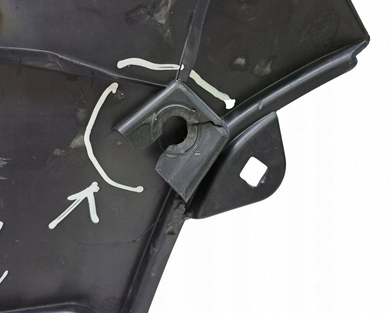 Tesla Model X Cache-bagues avant occasion image 7