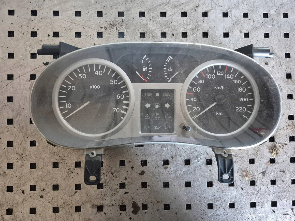 Compteur Renault Clio II 2005 1200cm3 OEM 216723130